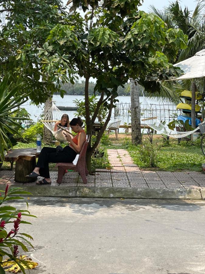 Coral Riverside Homestay & Hostel Hoi An Dış mekan fotoğraf